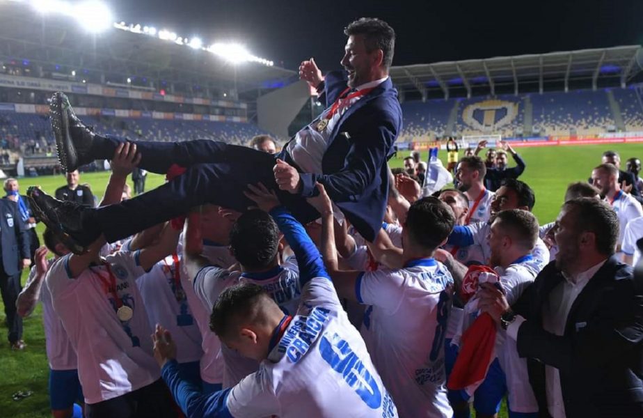 „Cum ar fi fost FCSB fără Tănase?” Marinos Ouzounidis, cu gândul la transferuri după ce a câştigat finala Cupei României! „Am vorbit deja cu patronul”