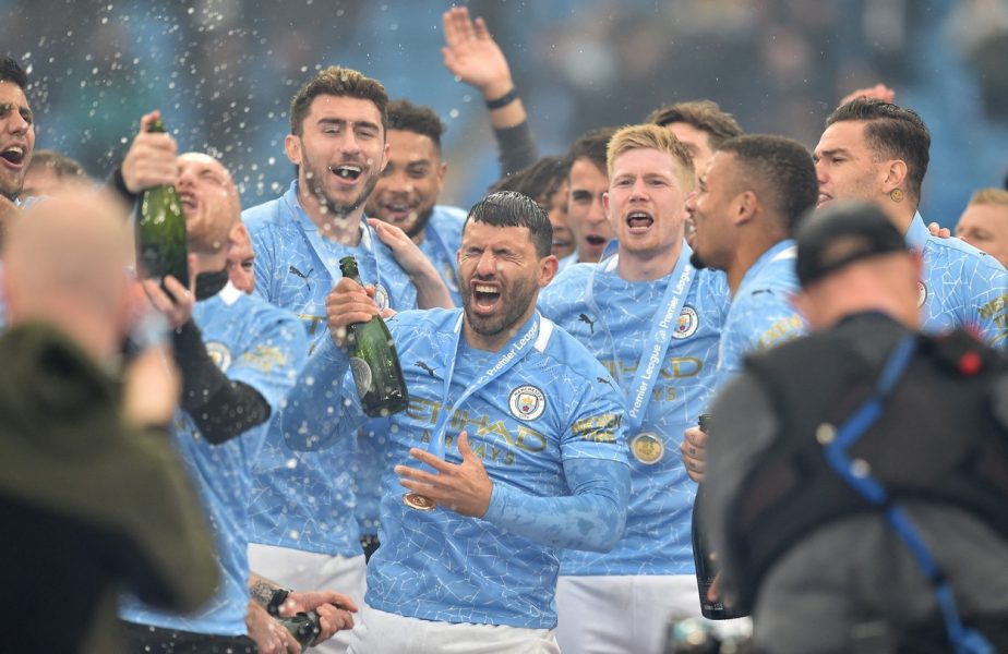 Sergio Aguero a scris istorie în Premier League pentru Manchester City! „Sunt atât de fericit!” Atacantul a reuşit o „dublă” de senzaţie şi a bătut recordul lui Wayne Rooney
