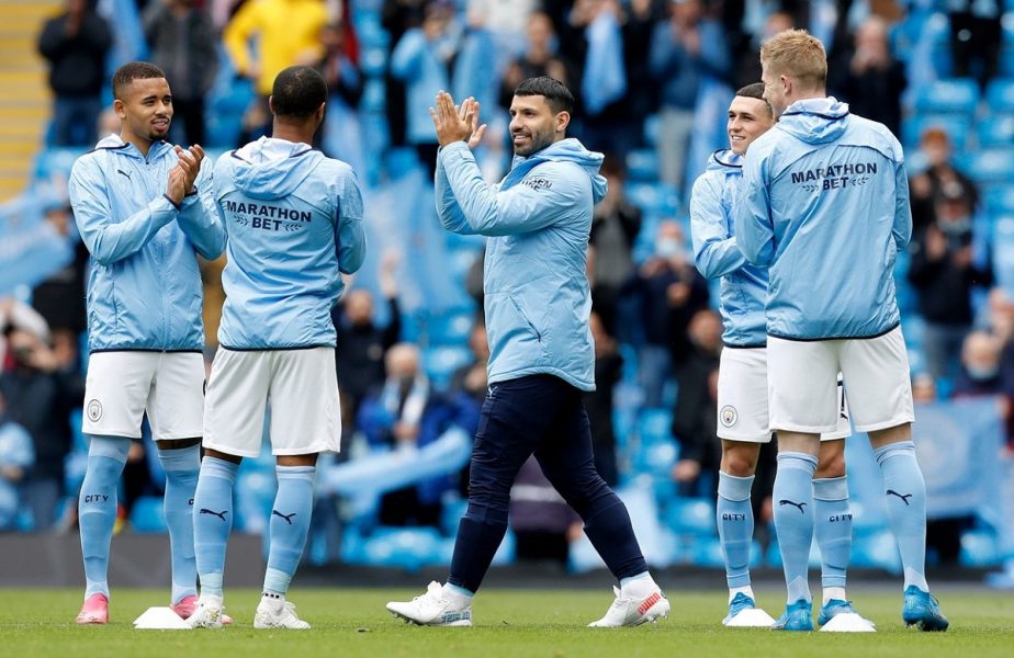 Sergio Aguero, omagiat la ultimul meci în Premier League pentru Manchester City! Atacantul a reuşit o „dublă” de senzaţie în 5 minute. VIDEO