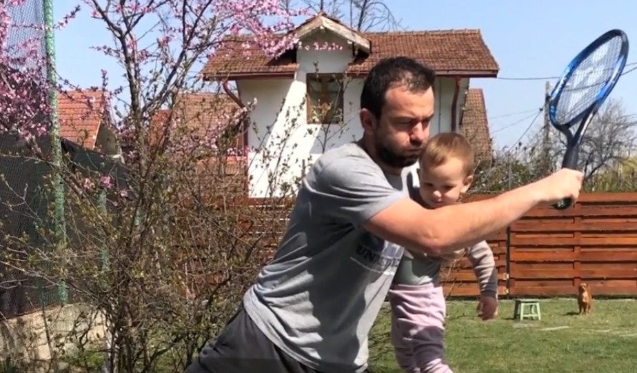 Florin Mergea are un nou partener de dublu, în izolare: băiatul lui de 2 ani