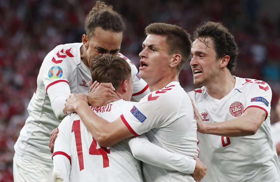 EURO 2020 | Finlanda – Belgia 0-2 şi Rusia – Danemarca 1-4. Miracol pentru Christian Eriksen! Danezii, în optimi cu ajutorul Belgiei