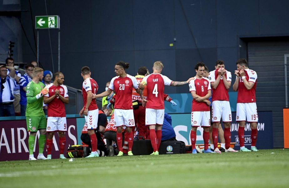 Euro 2020 | Fotbaliştii Danemarcei, în stare de şoc: „Sunt terminați emoțional!” Selecţionerul Kasper Hjulmand, în lacrimi: „Ne gândim doar la el și la familia lui”