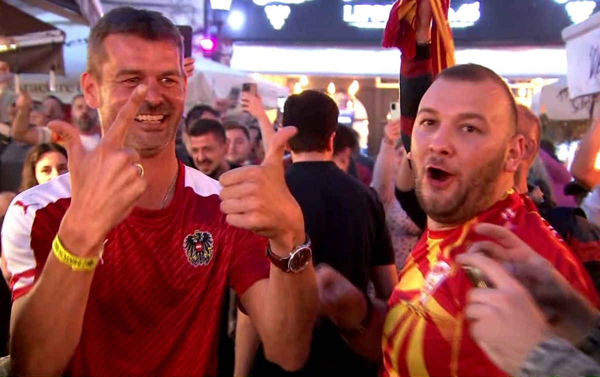Fanii Macedoniei de Nord şi ai Austriei la Bucureşti înaintea meciului de la Euro 2020
