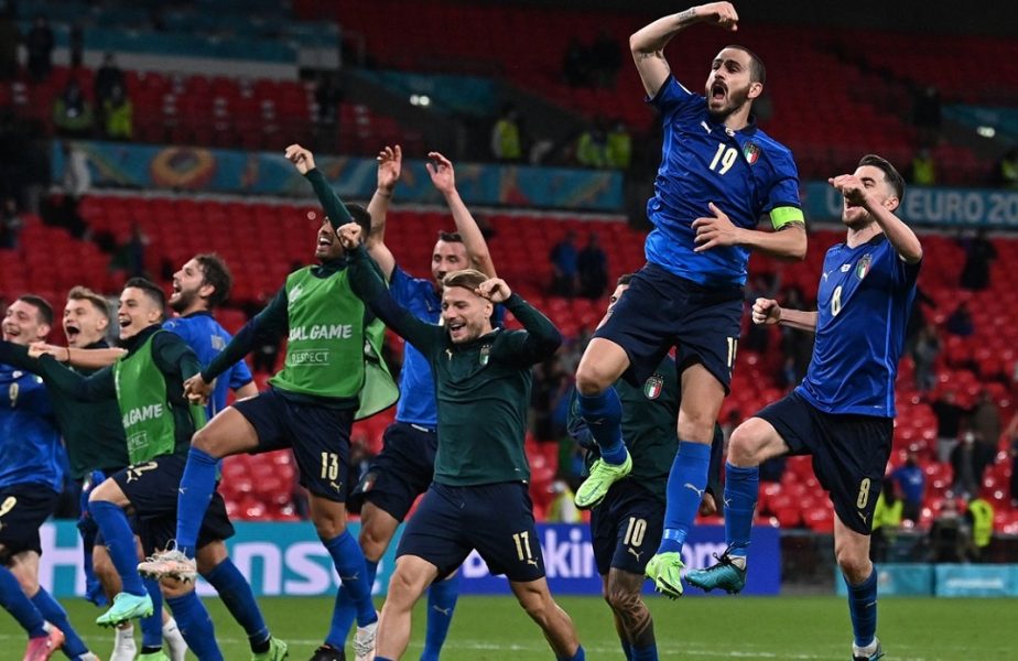 Euro 2020 | Secretul din spatele succesului naționalei Italiei. „Suntem 26 de titulari! Cum a schimbat Roberto Mancini fața Squadrei Azzurra