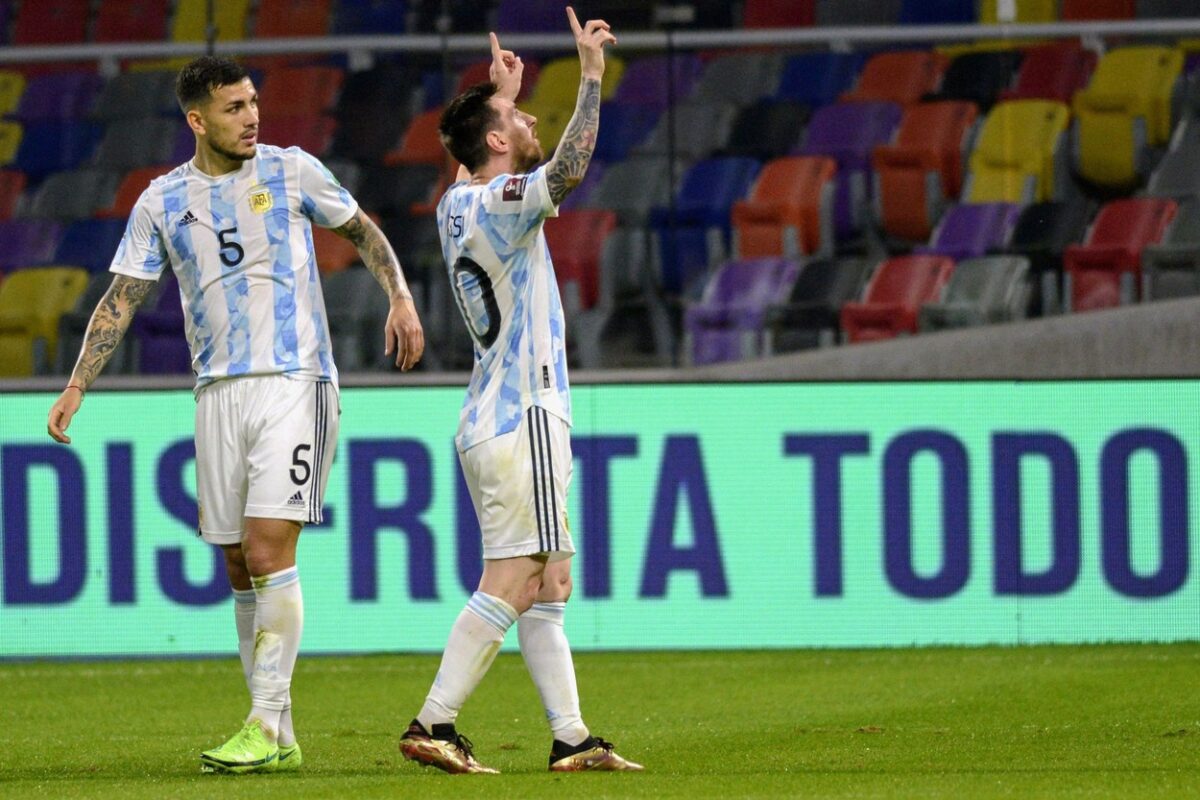 Momente impresionante înaintea primului meci jucat de Argentina după moartea lui Diego Maradona. Messi a dat gol