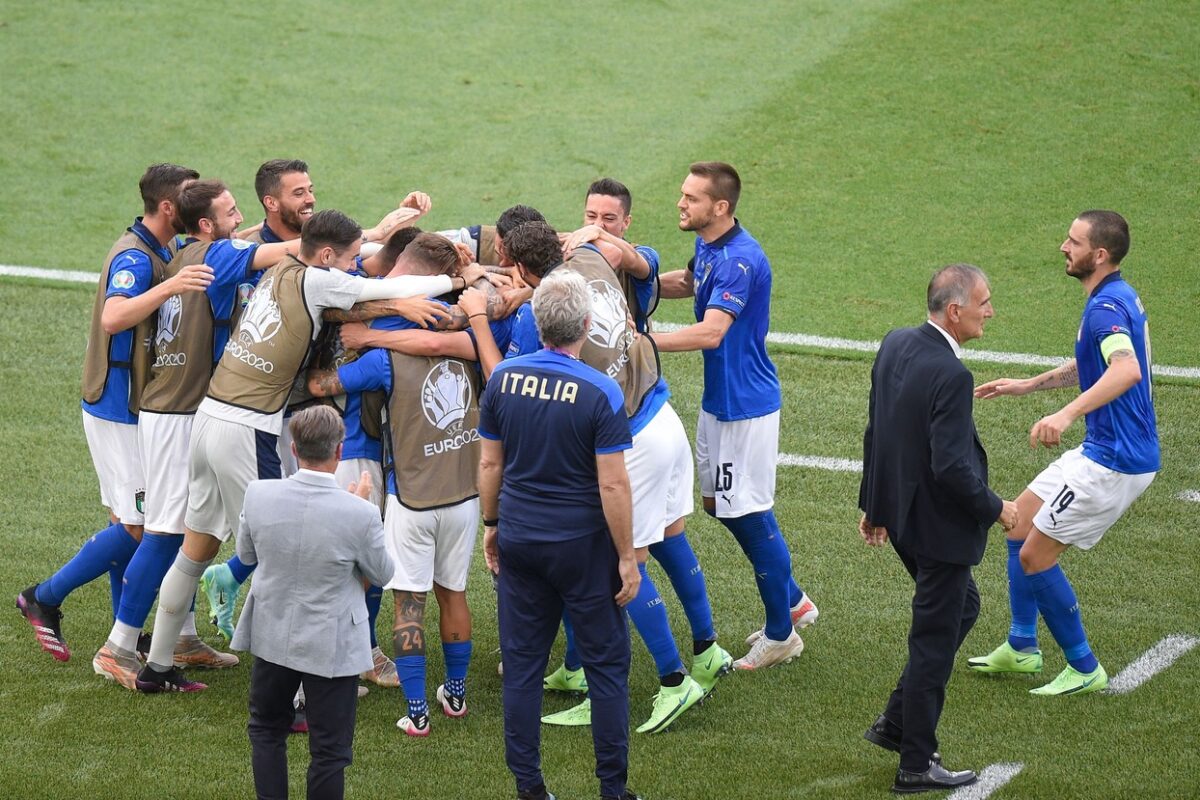 EURO 2020 | Italia – Ţara Galilor 1-0. „Squadra Azzurra, 30 de meciuri la rând fără eşec şi peste 1.000 de minute fără gol primit. Bale va juca şi el în optimi