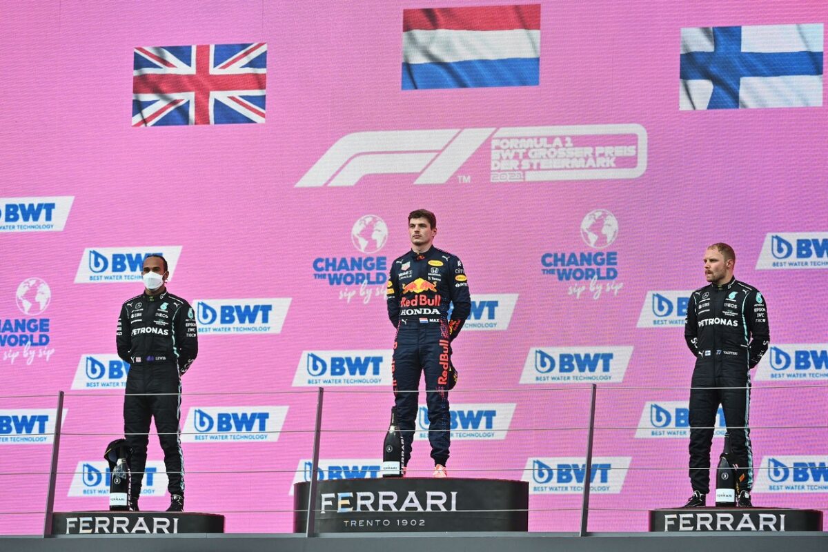 Max Verstappen a câştigat Marele Premiu al Stiriei. Lewis Hamilton, resemnat: „Am încercat să ţin pasul cu acei băieţi