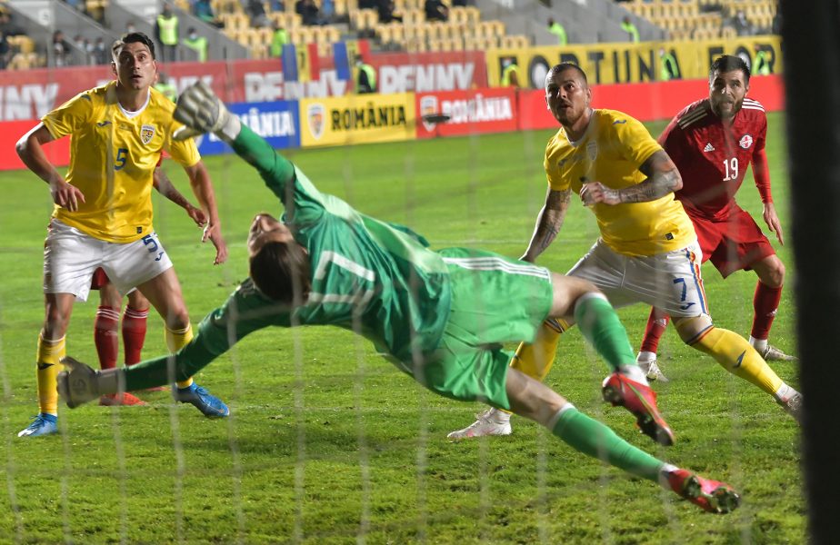 România – Georgia 1-2 | Naţionala lui Mirel Rădoi e în „moarte clinică”! Încă o înfrângere ruşinoasă după umilinţa din Armenia. Răzvan Marin a ratat un penalty. Tănase a fost eliminat