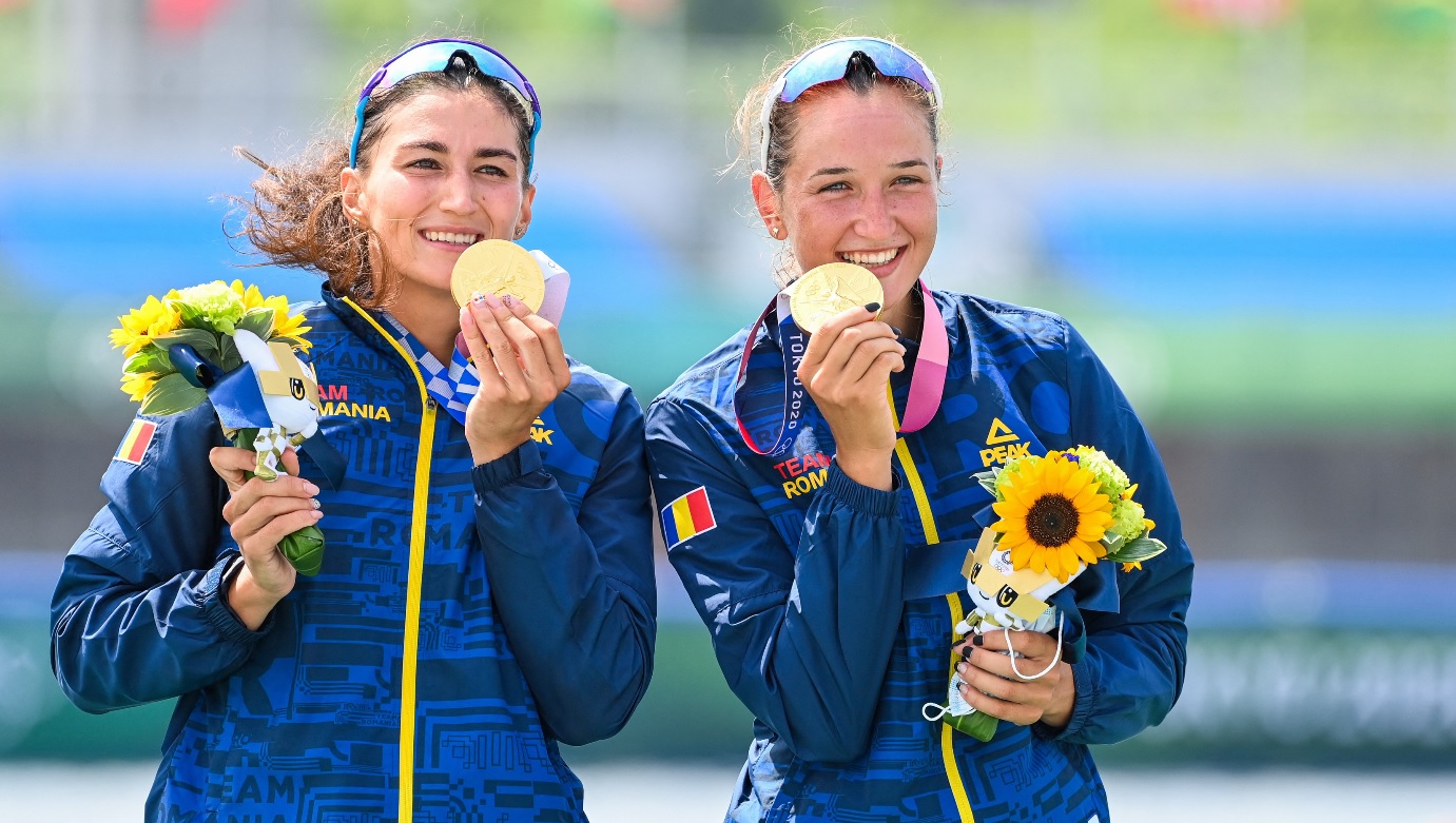 Jocurile Olimpice 2020 | Imnul României a răsunat la Tokyo pentru fetele de aur, Ancuţa Bodnar şi Simona Radiş. „Pe podium am simţit fericire, mândrie, bucurie, recunoştinţă, mulţumire