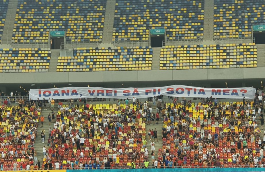 FCSB – Universitatea Craiova | Romantism pe Arena Naţională! Un suporter şi-a cerut iubita în căsătorie: „Ioana, vrei să fii soția mea?” Fanii au aplaudat în picioare