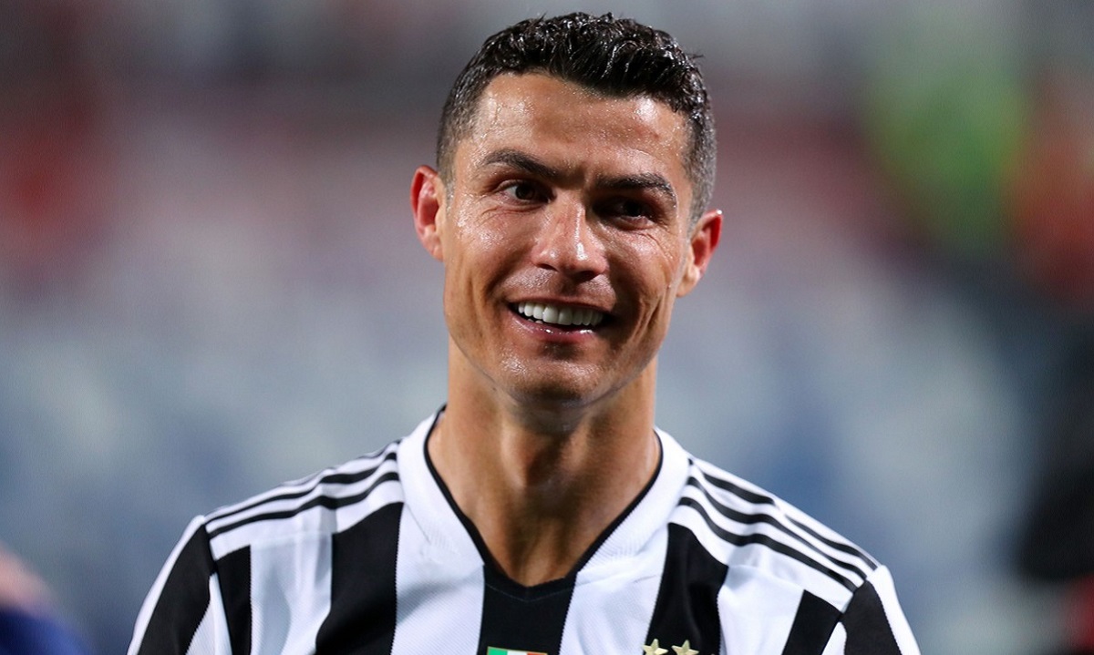 Cristiano Ronaldo urmează exemplul lui Lionel Messi. Starul portughez a refuzat-o pe PSG şi rămâne la Juventus! Ce se întâmplă cu salariul lui