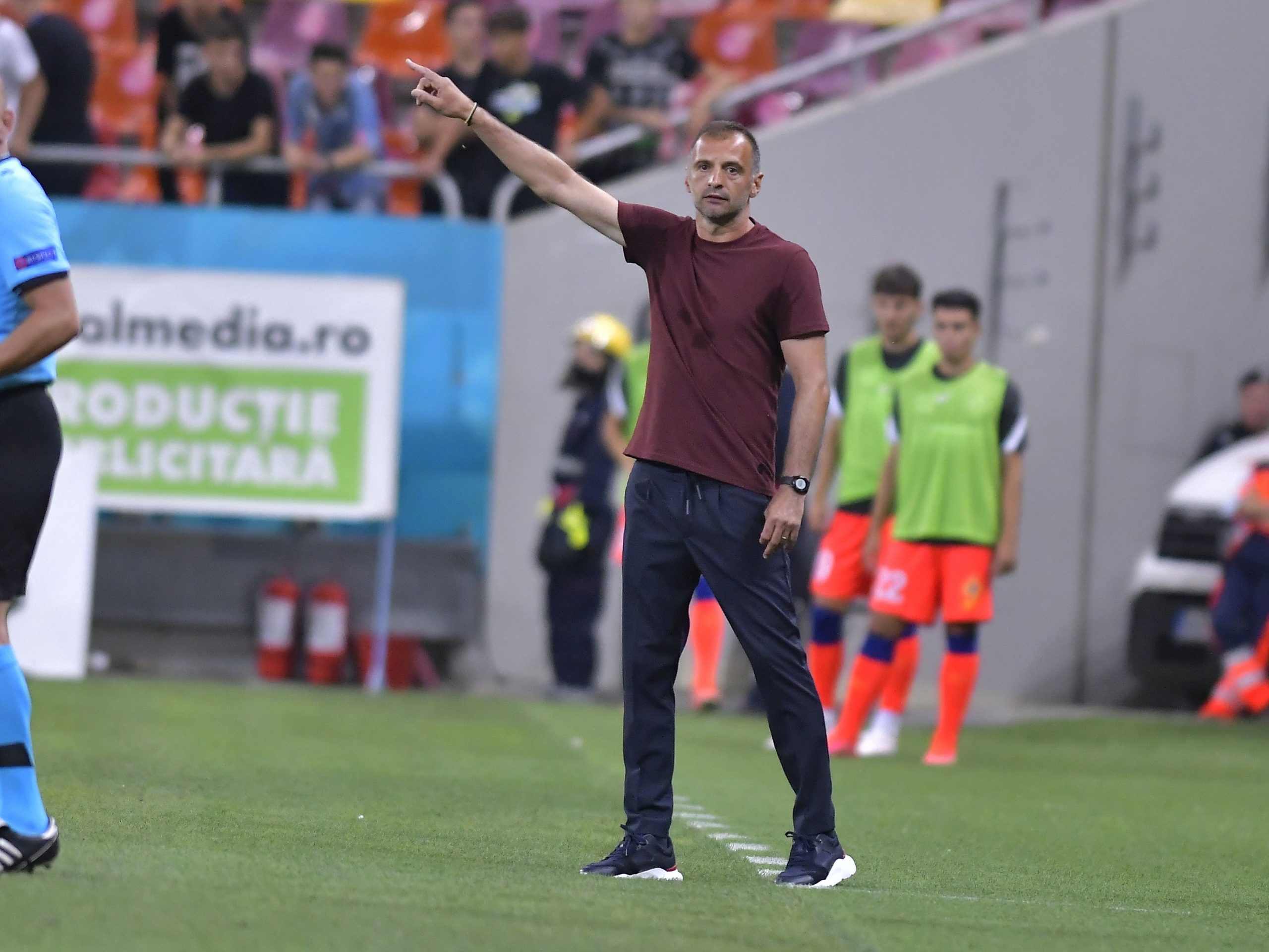 FCSB – Şahtior Karagandy 1-0 | Dinu Todoran, promisiune pentru Gigi Becali: „O să arătăm mult mai bine! Ce a spus antrenorul roş-albaştrilor despre schimbările de la pauză