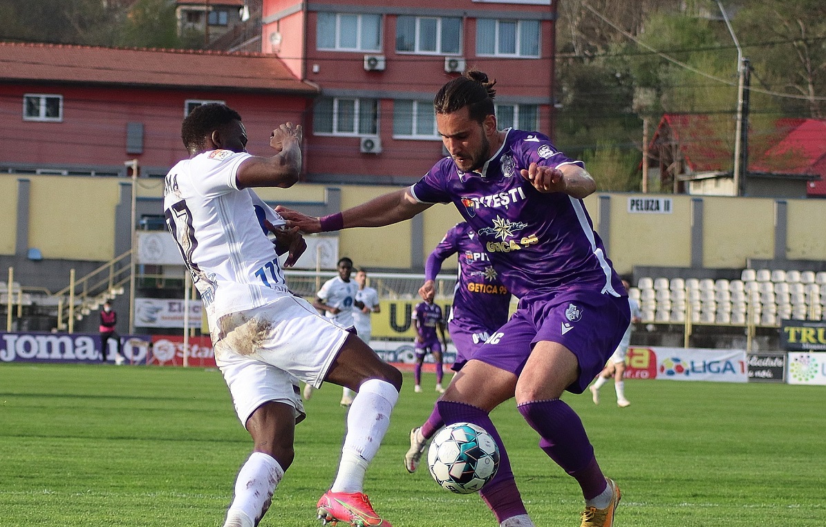 Gaz Metan – FC Argeş 2-2. Remiză nebună la Mediaş! Oaspeţii au egalat în minutul 90+1, după o execuţie superbă