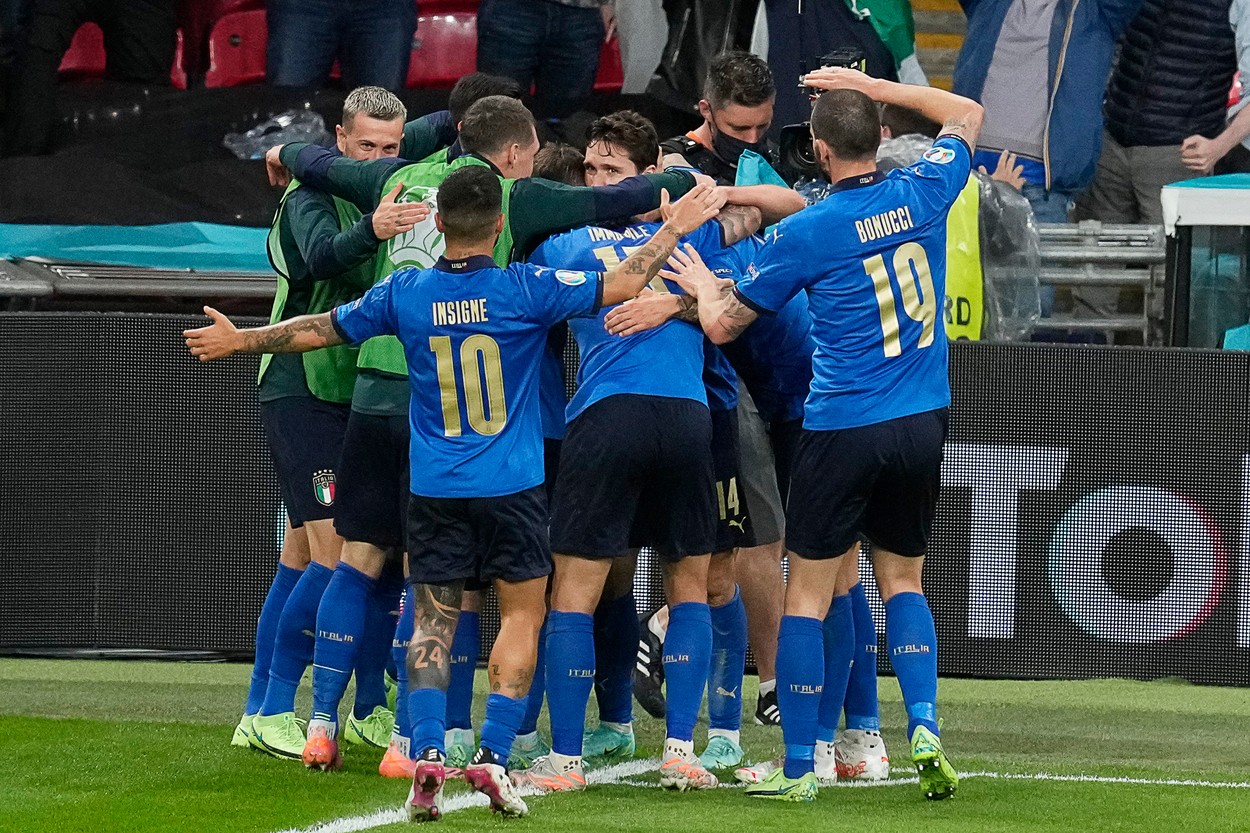 EURO 2020 | Scandal înaintea finalei Italia – Anglia! Fanii Squadrei Azzurra”, revoltaţi după decizia guvernului britanic. Câţi italieni vor fi pe Wembley