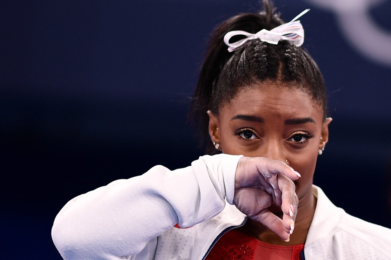 Simone Biles, în lacrimi, la Jocurile Olimpice 2020