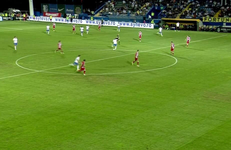 ULUITOR. Jefte Betancor a marcat golul începutului de sezon! Reuşită de la mijlocul terenului în Farul – Dinamo. Eşanu s-a făcut de râs!