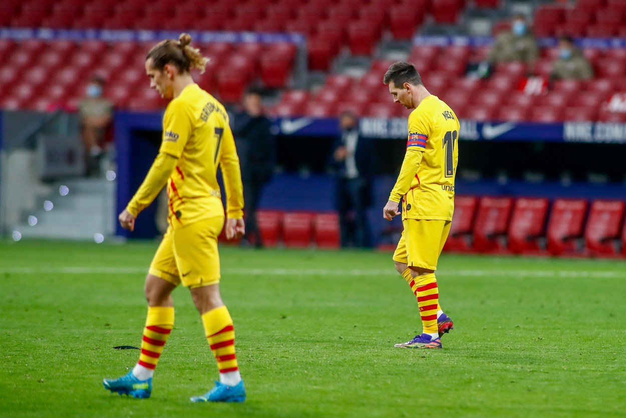 Fanii Barcelonei l-au făcut praf pe Antoine Griezmann: „Din cauza ta a plecat Messi! Superstarul francez a fost huiduit de suporteri la antrenamente