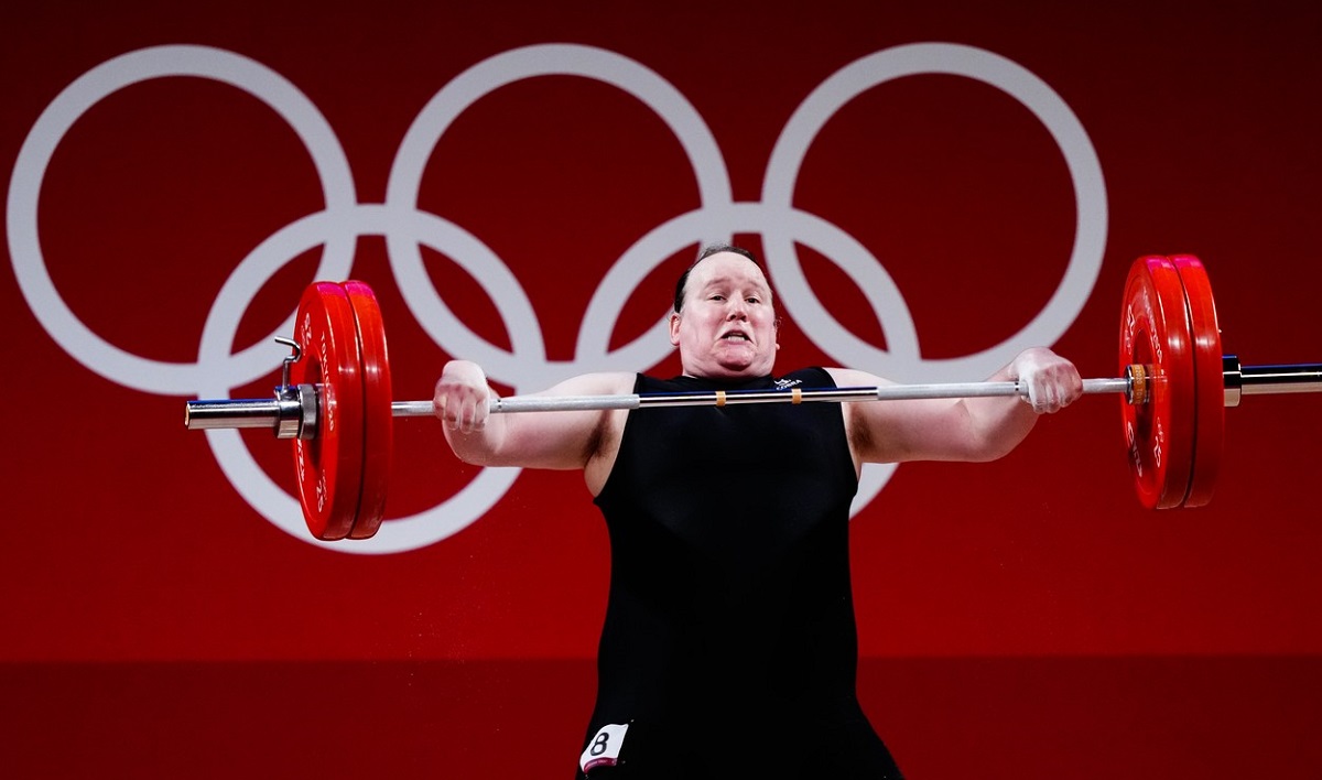 Jocurile Olimpice 2020 | Laurel Hubbard, prima sportivă transgender din istoria JO, s-a retras din activitate!