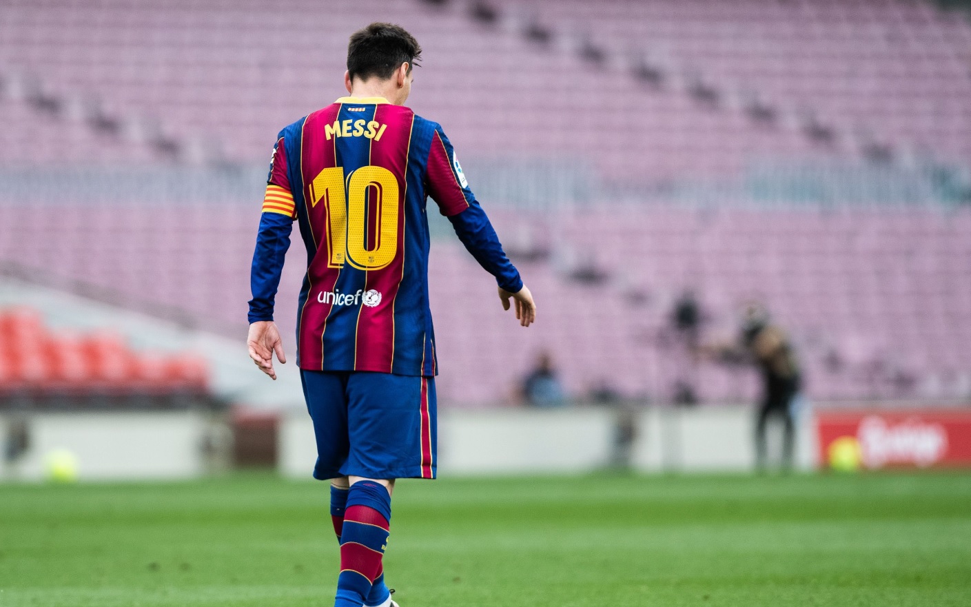 Barcelona nu retrage numărul 10 după despărţirea teribilă de Lionel Messi. Motivul este incredibil