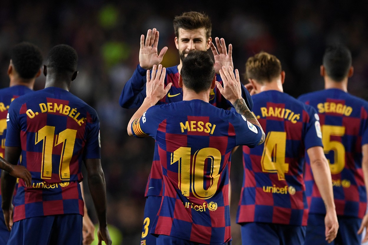 Situaţie critică la Barcelona după plecarea lui Messi! Un singur jucător a acceptat reducerea salariului. „A făcut-o din proprie iniţiativă