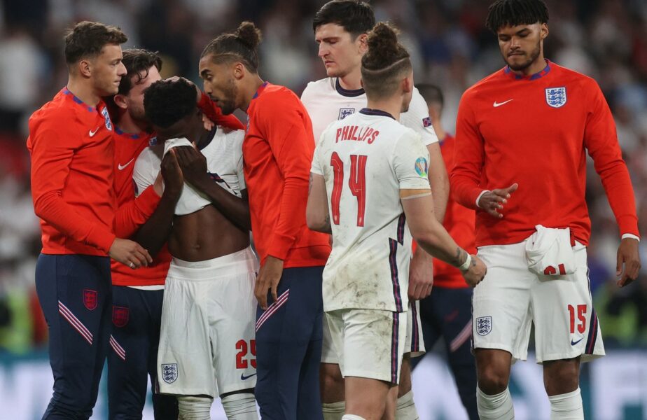 11 persoane au fost arestate pentru atacurile rasiste de la finala Euro 2020! „Au crezut că se pot ascunde!”