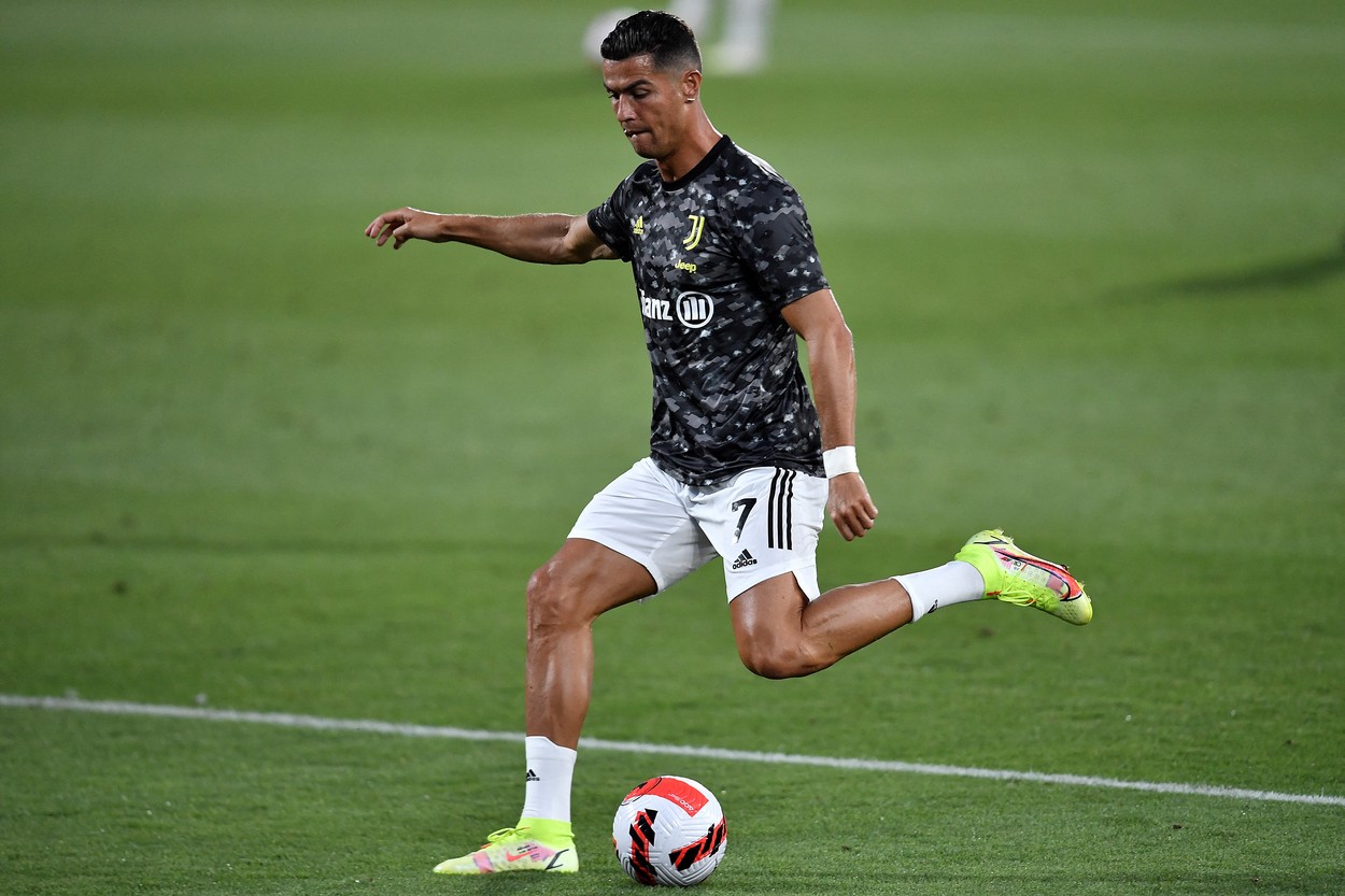Cristiano Ronaldo, la trofeul Joan Gamper, în Barcelona - Juventus 3-0 / Profimedia
