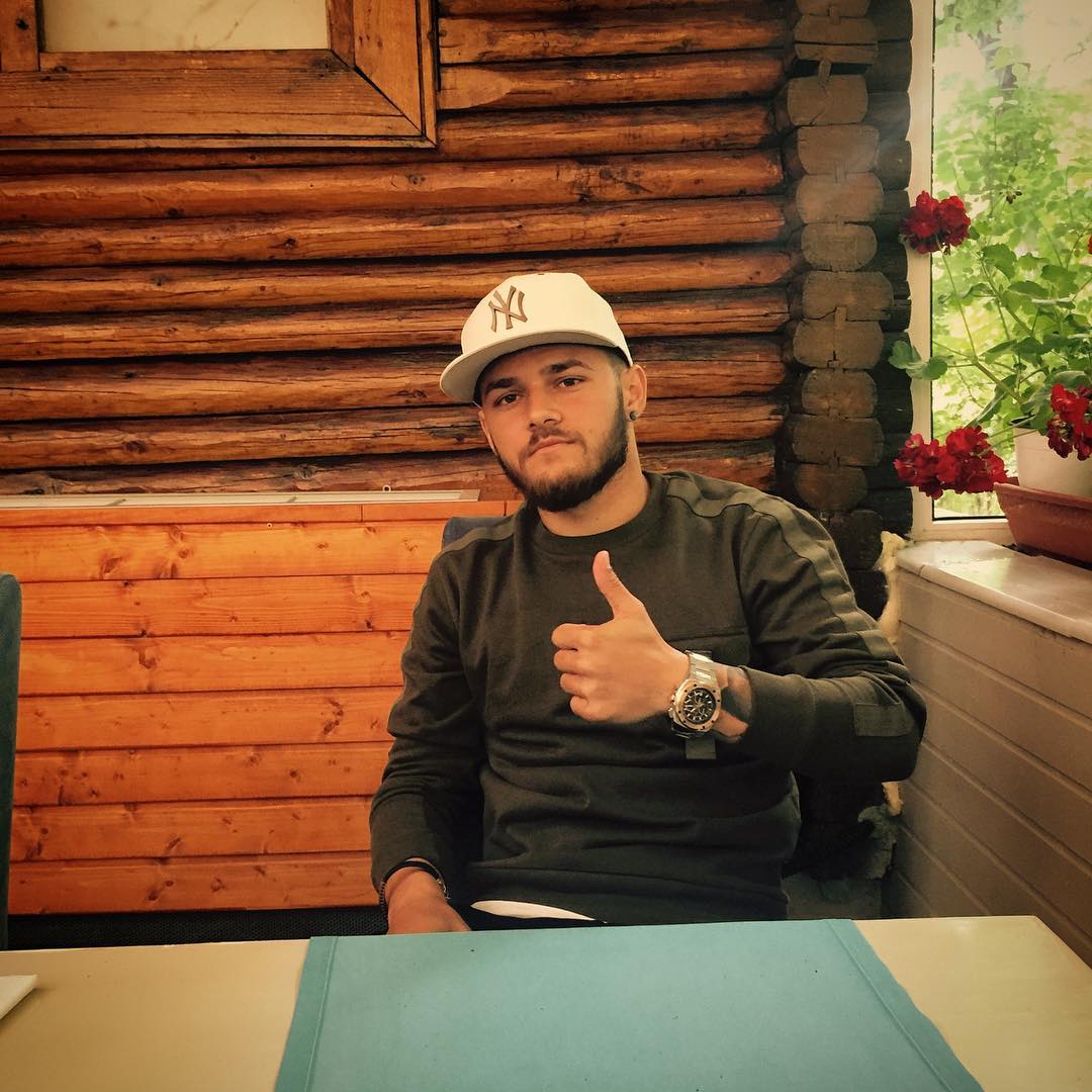 Instagram Alexandru Ioniţă