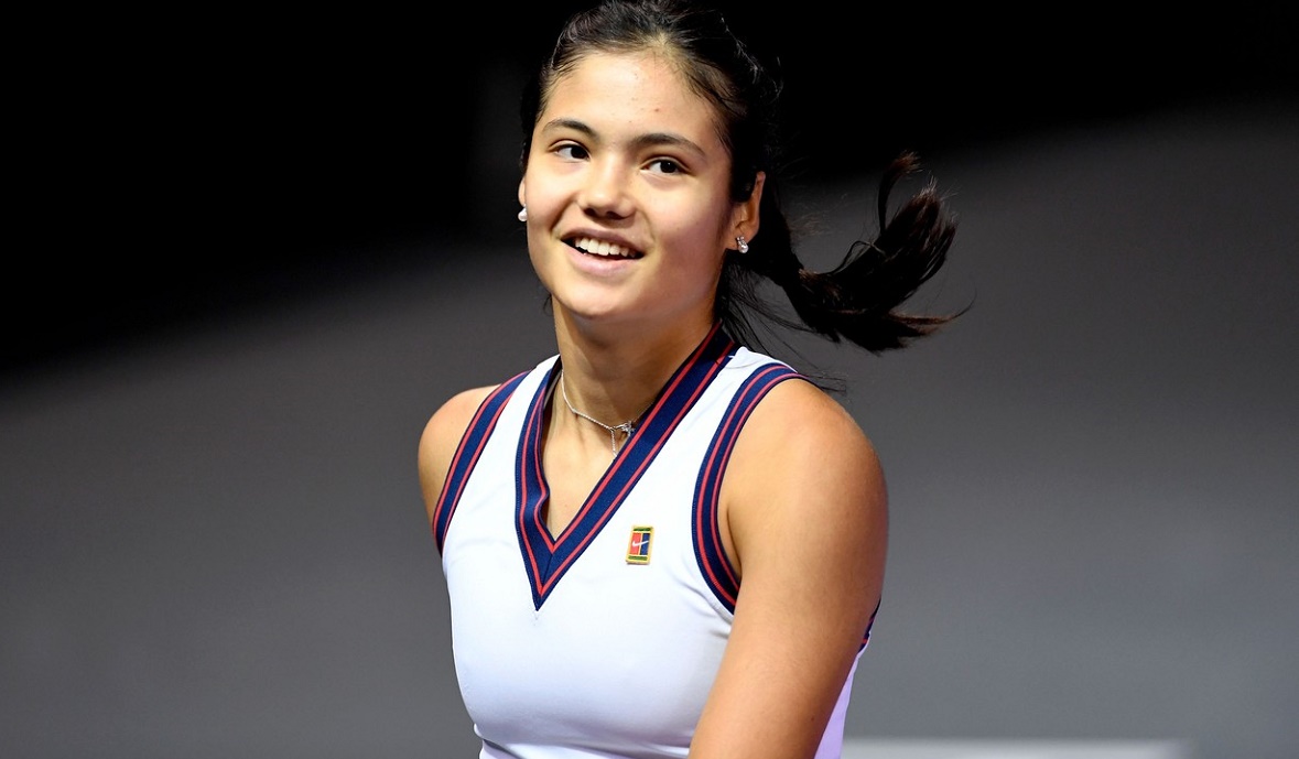 Emma Răducanu – Xinyu Wang 1-6, 7-6, 5-7. Campioana de la US Open, OUT de la Linz. Se amână meciul de vis cu Simona Halep