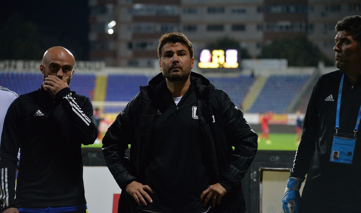 FC U Craiova 1948 – Universitatea Craiova 0-2 | „Ne-am bătut singuri! Adrian Mutu, plin de nervi după ce a pierdut „Bătălia Olteniei. Avertisment pentru Adrian Mititelu Jr. „Să nu uităm că suntem o nou-promovată