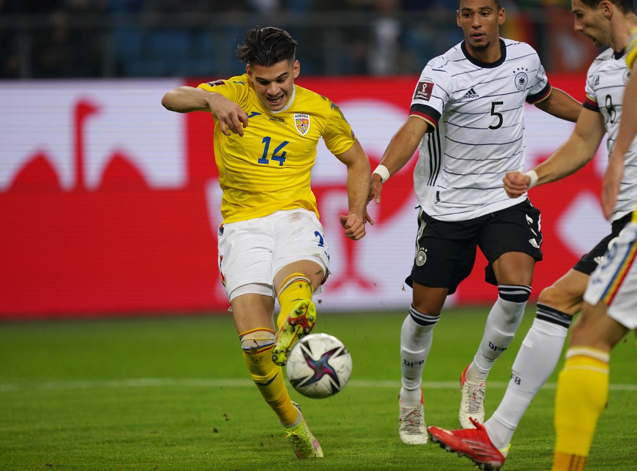 Ianis Hagi a marcat un gol fabulos cu Germania