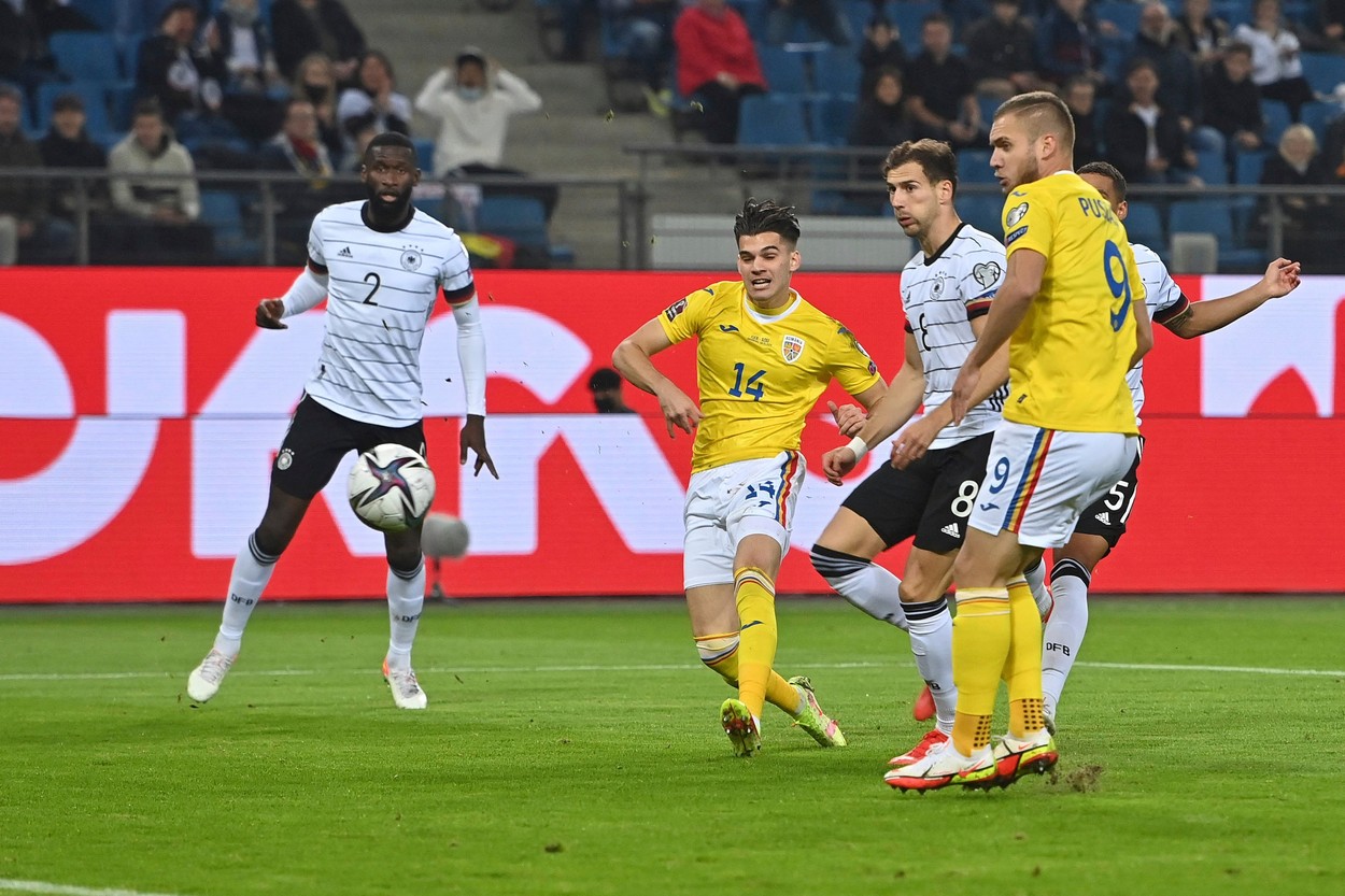 ”Golul e inventat de el!” Ianis Hagi, copleșit de laude după faza fabuloasă din meciul cu Germania! Marius Șumudică are alt favorit: ”Va ajunge departe!”