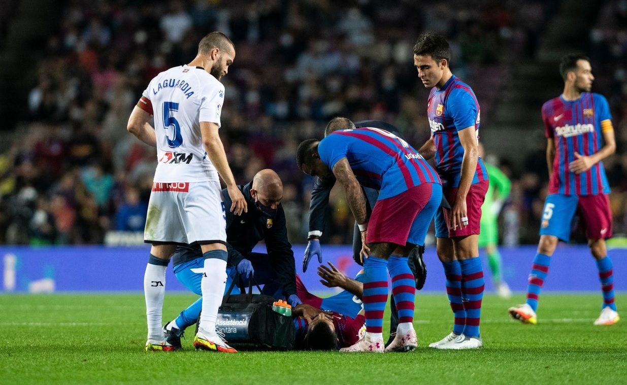Primul diagnostic pentru Sergio Aguero! Noi amănunte despre atacantul Barcelonei. A acuzat dureri în meciul cu Alaves
