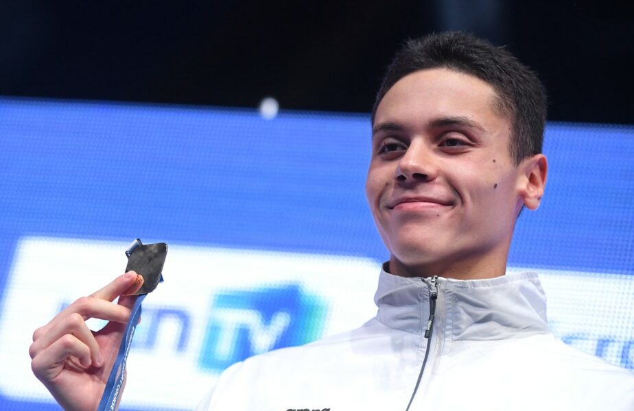 David Popovici, record mondial la juniori! Sportivul român s-a calificat în finala Campionatului Mondial la proba de 200 metri liber