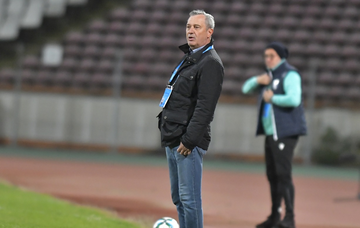 Mircea Rednic, în timpul unui meci pentru Dinamo