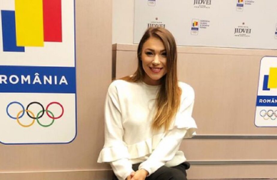 AS.ro LIVE | Monica Roșu este invitata lui Cătălin Oprișan! Poveștile de viață ale fostei gimnaste și mesajul emoționant pentru Nadia Comăneci