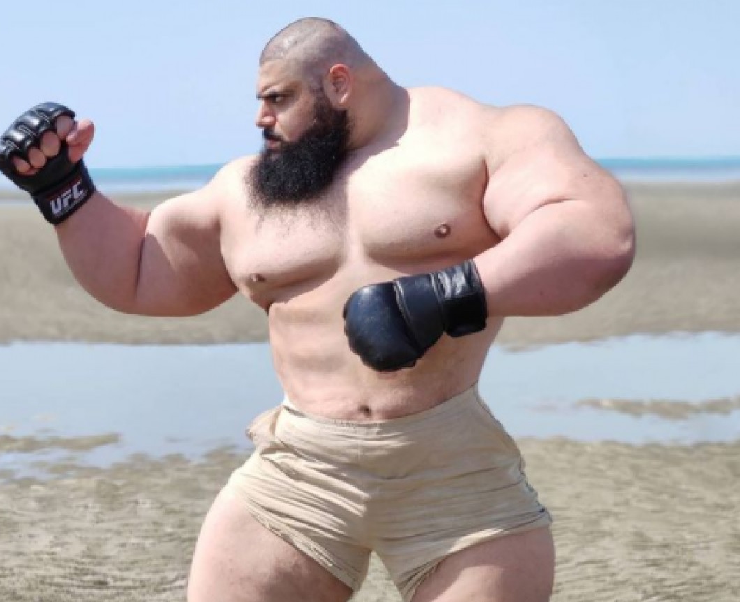 Sajad Gharibi e supranumit "Hulk din Iran"