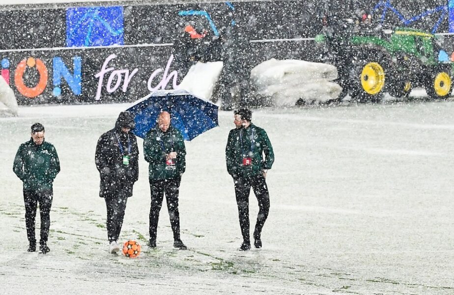 Champions League | Imagini incredibile de la Bergamo! Meciul Atalanta – Villarreal a fost amânat din cauza ninsorii. Anunțul oficial