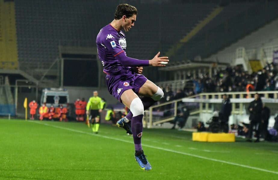 Bombă pe piața transferurilor! Juventus a bătut palma cu Fiorentina pentru Dusan Vlahovic. Suma astronomică plătită de torinezi