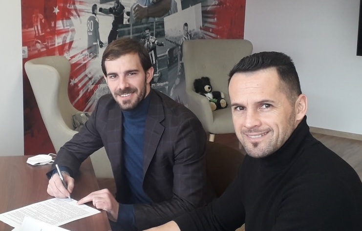 Mihai Bălașa a plecat de la Universitatea Craiova! A semnat imediat cu o altă echipă din Liga 1
