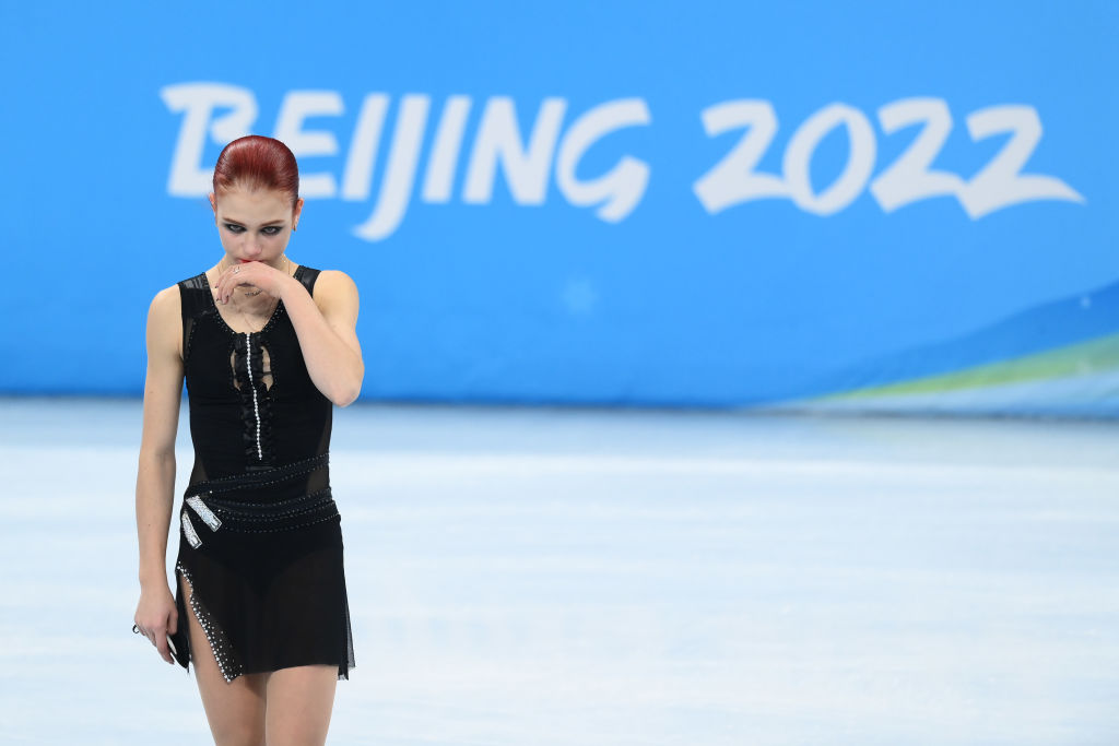 Alexandra Trusova a cedat nervos, după ce a ratat medalia de aur la Beijing: „Urăsc acest sport! Nu voi mai patina niciodată!. Reacţia incredibilă