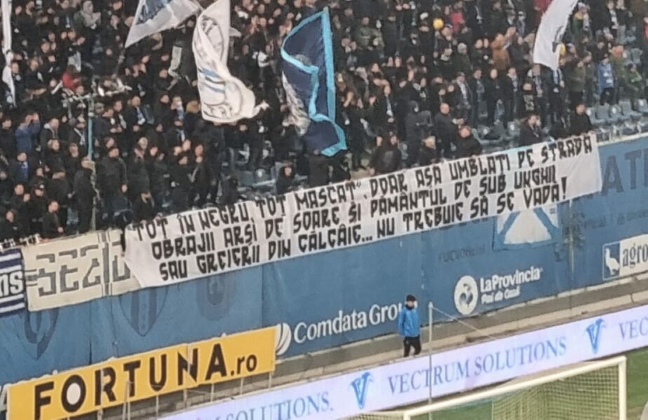 CSU Craiova – FCU Craiova. Ironie maximă în tribune! Ce bannere au afişat ultraşii celor două rivale: „Obrajii arşi de soare şi pământul de sub unghii nu trebuie să se vadă!”