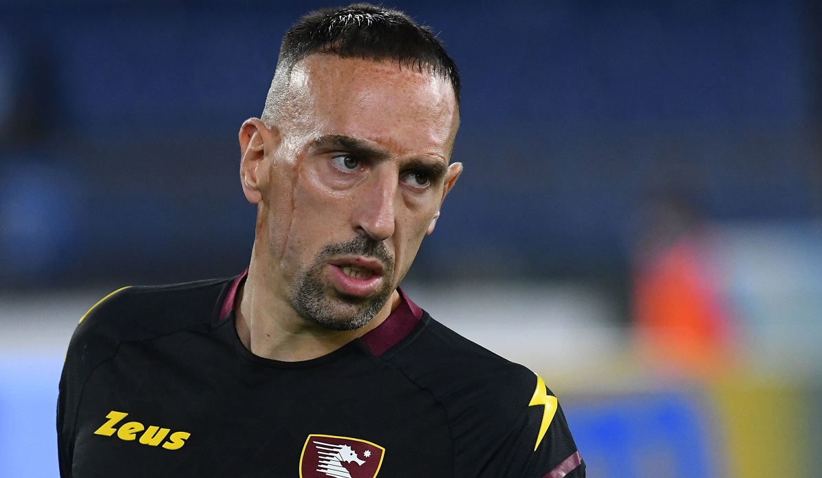Franck Ribery, într-un meci pentru Salernitana în Serie A