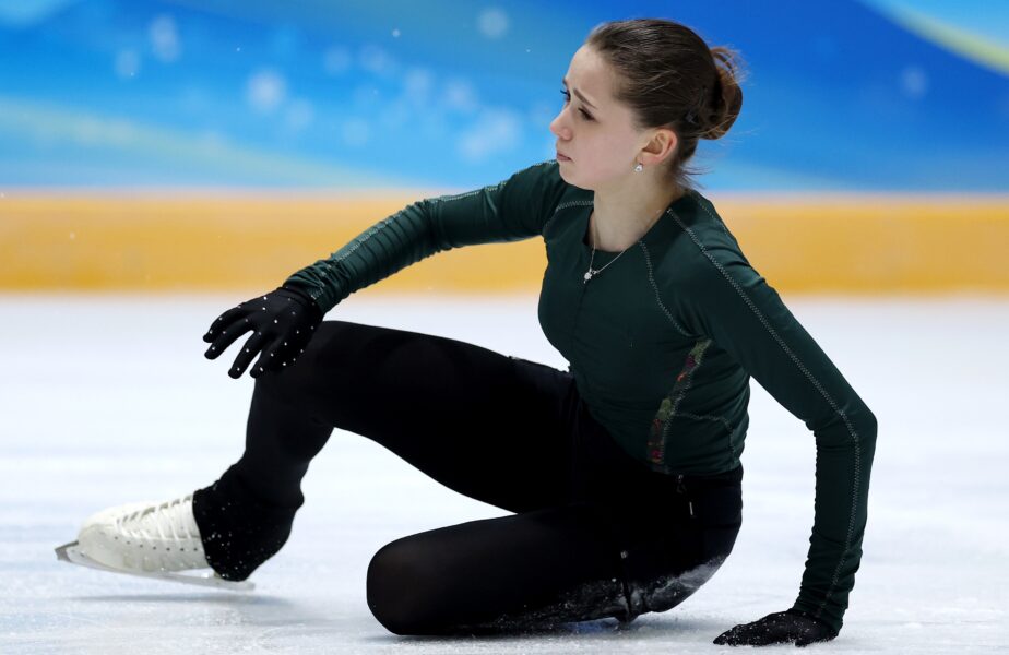 Jocurile Olimpice de iarnă | Kamila Valieva, apărare uimitoare după ce a fost prinsă dopată. A luat din greșeală medicamentele bunicului ei
