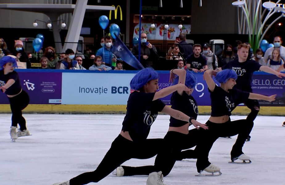 Patinatorii de la Dancing on Ice – Vis în Doi i-au fascinat deja pe bucureşteni. „Chiar a fost impresionant!”. Supershow-ul începe pe 5 martie, la Antena 1, de la ora 20:00