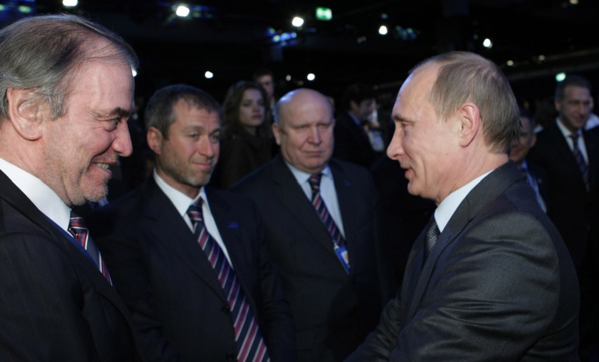 Roman Abramovich este considerat un apropiat al lui Vladimir Putin