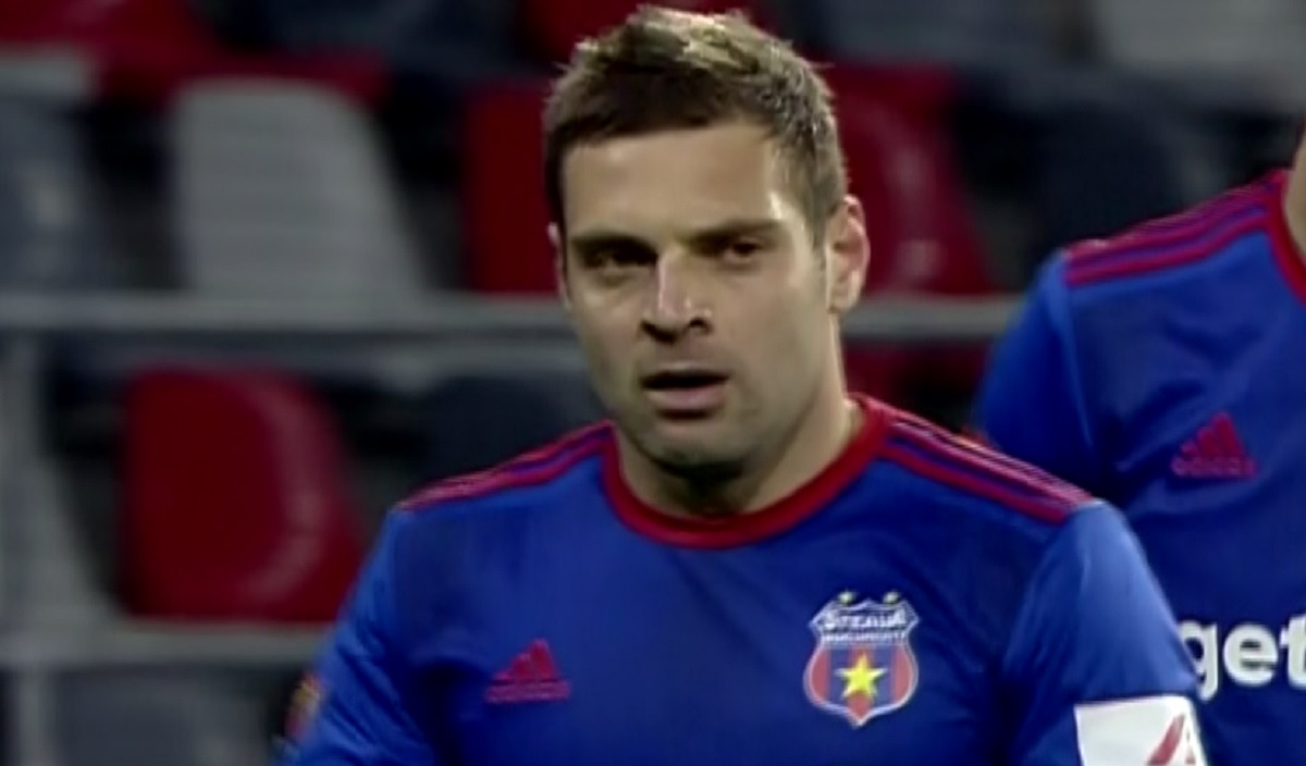 Adi Popa, în timpul meciului CSA Steaua - Poli Iași