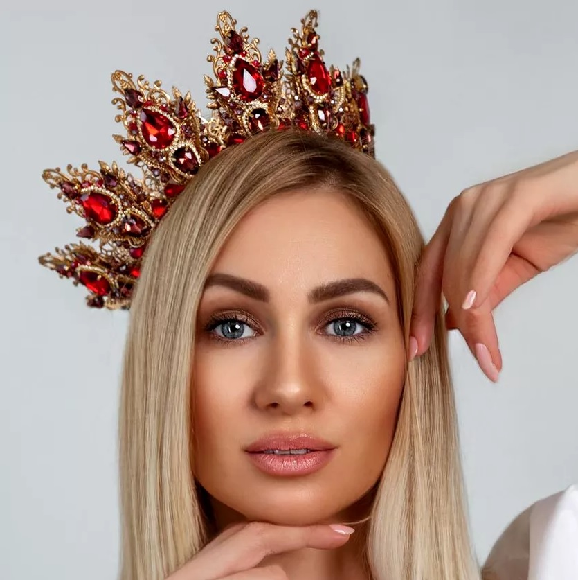 Helen Gydyrym, fostă Miss Ucraina, s-a refugiat în România / Facebook