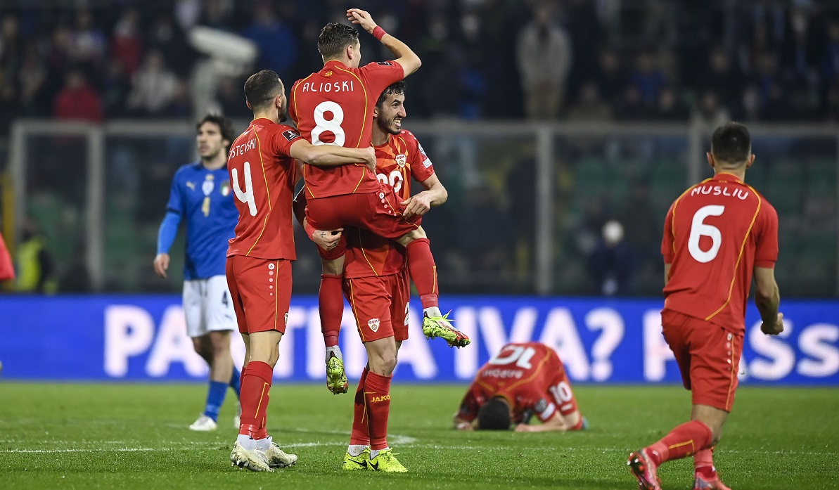 Jucătorii Macedoniei de Nord, în victoria cu Italia din barajul pentru CM 2022
