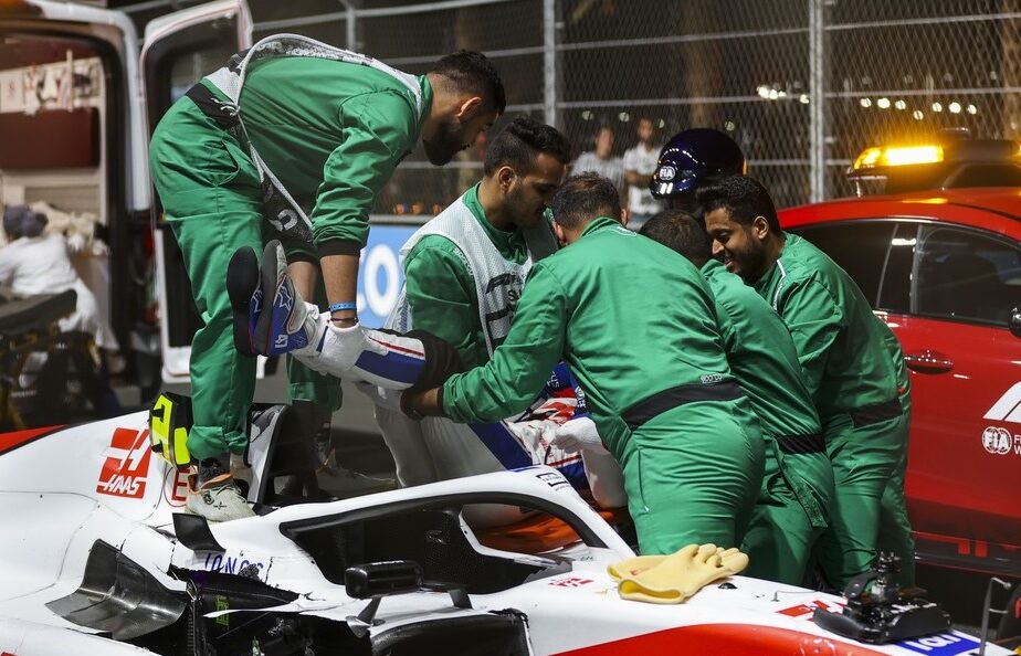 Mick Schumacher, prima reacție după accidentul din Arabia Saudită! Decizia luată de cei de la Haas
