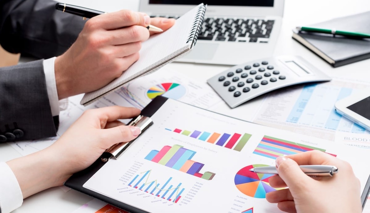 O firmă de contabilitate poate fi în avantajul afacerii tale!